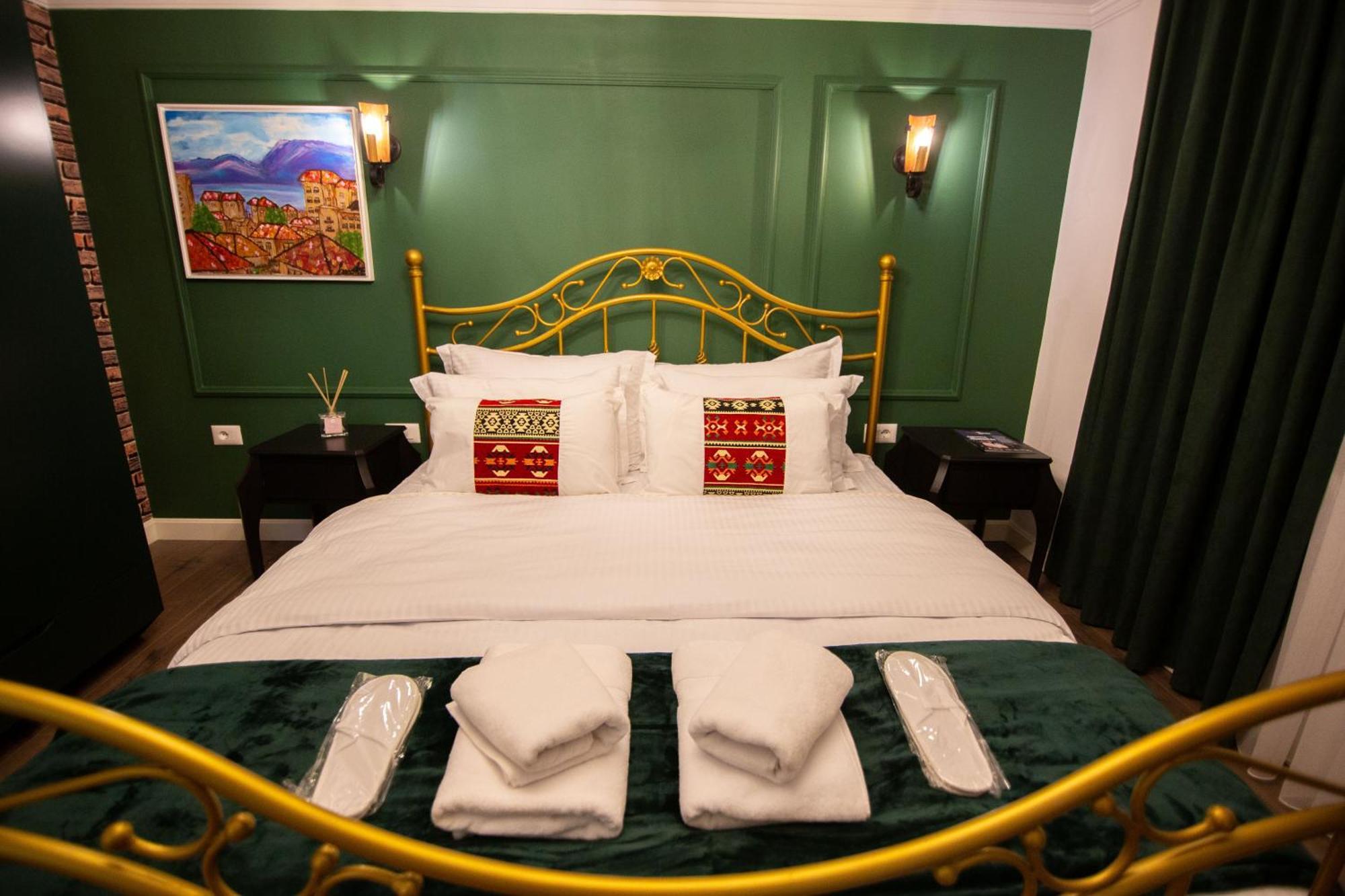 Boutique Hotel Kooperativa Pogradec Quarto foto